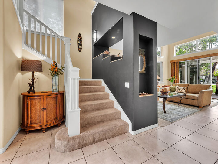 Property Photo:  69-200 Pohakulana Pl L4  HI 96738 