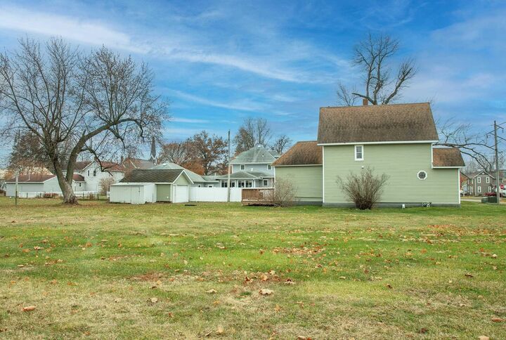 Property Photo: 208 Chicago Street IA 50674