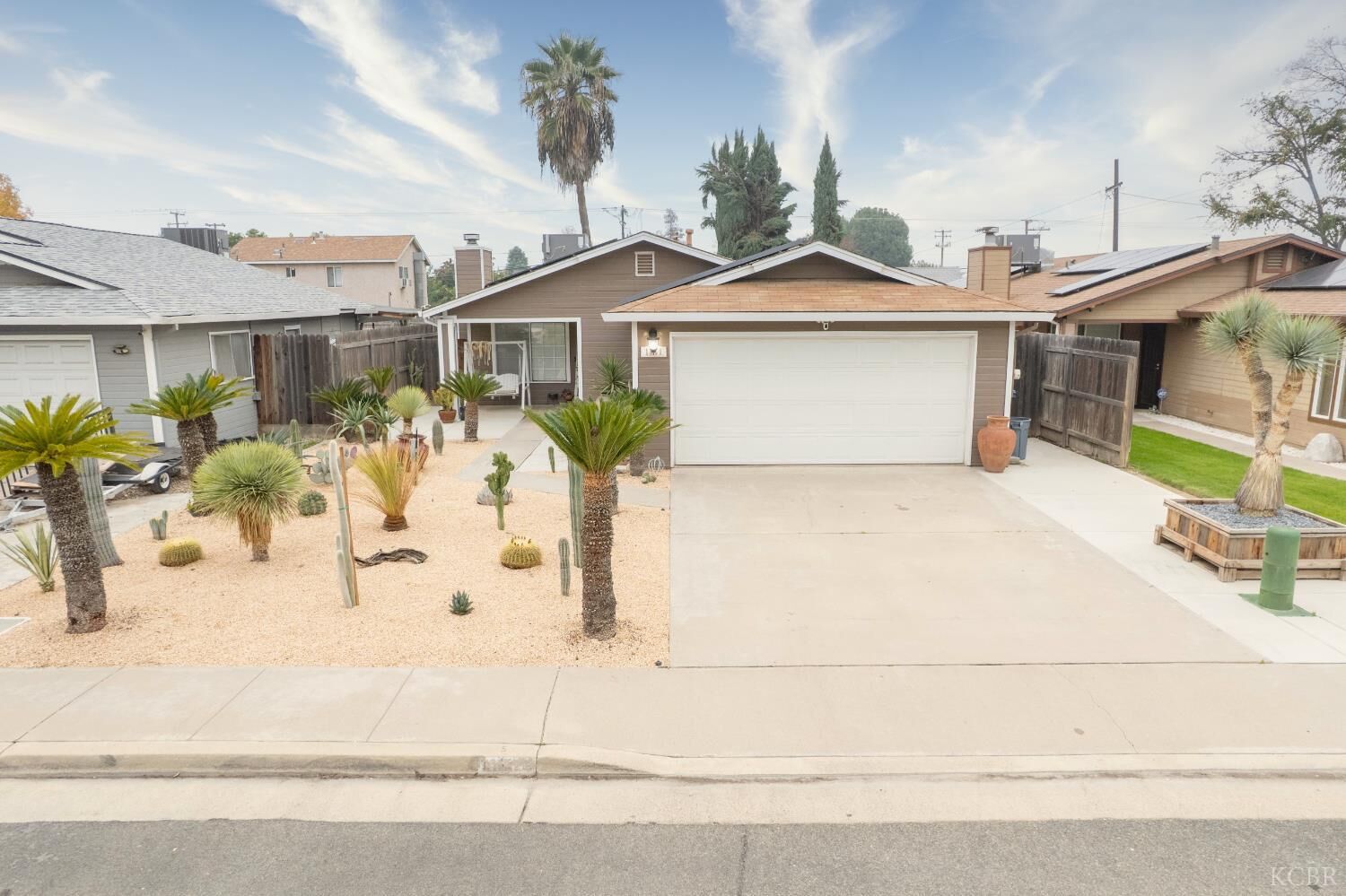 Property Photo:  1061 11th Avenue  CA 93631 
