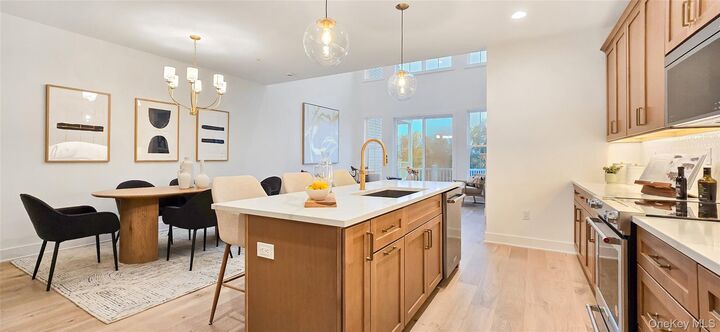 2076 Summit Loop 73  Carmel NY 10512 photo