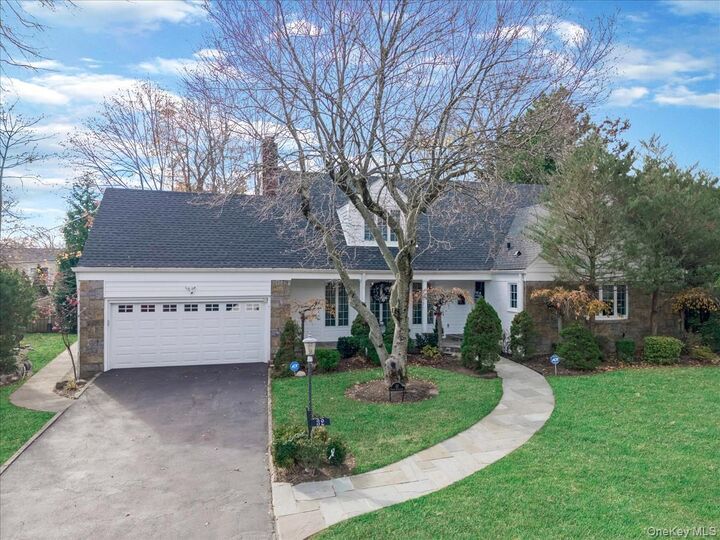 Property Photo:  32 Forbes Boulevard  NY 10709 