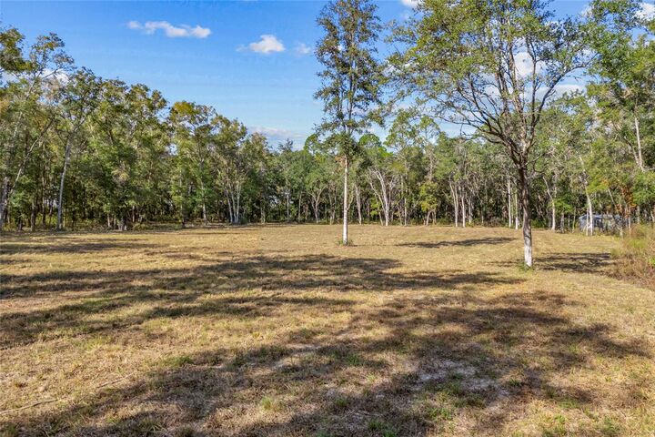 Property Photo: 4120 NW 192nd Drive FL 32669