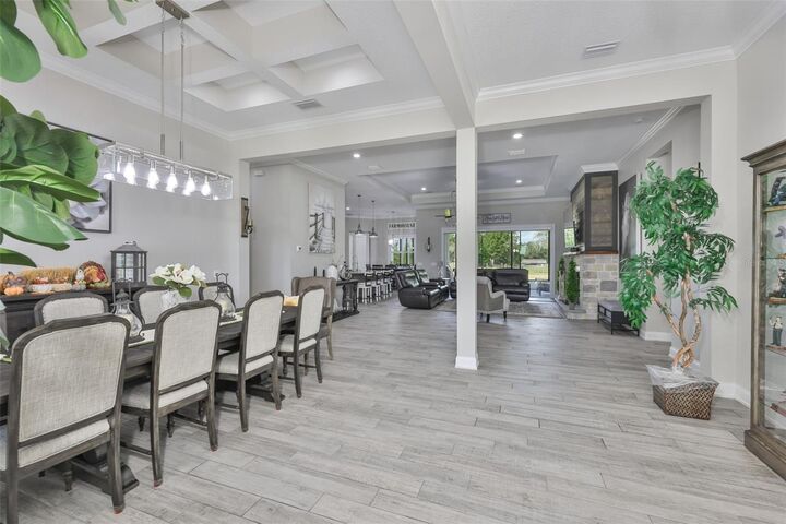 Property Photo:  3108 Midway Road  FL 33565 