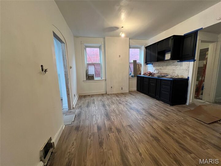 Property Photo:  3333 Itaska Street  MO 63111 