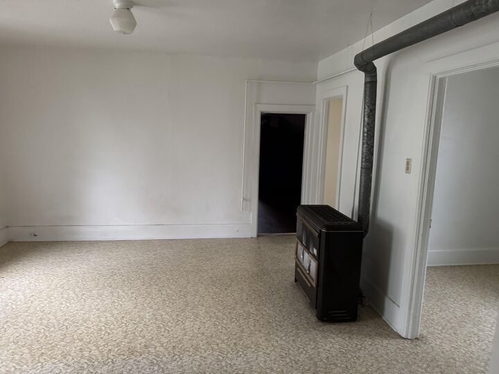 Property Photo: 1419 Jefferson Ave WI 53081