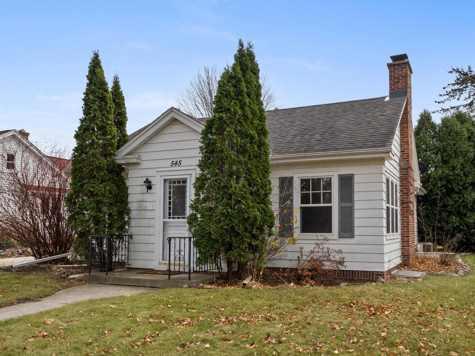 Property Photo:  545 Upper Rd  WI 53044 