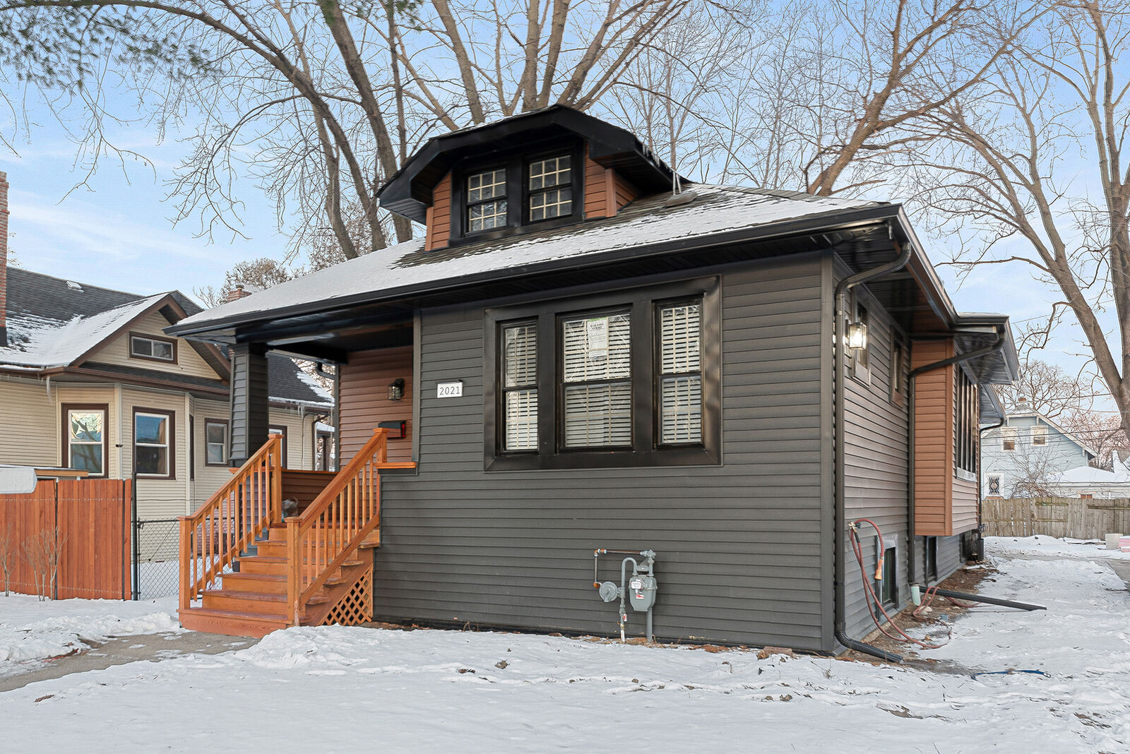 Property Photo:  2021 S 3rd Avenue  IL 60153 