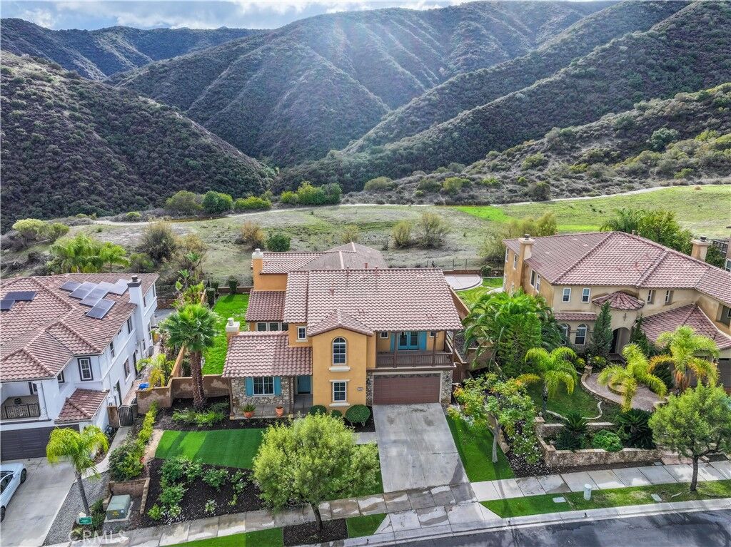 Property Photo: 7725 Lady Banks CA 92883