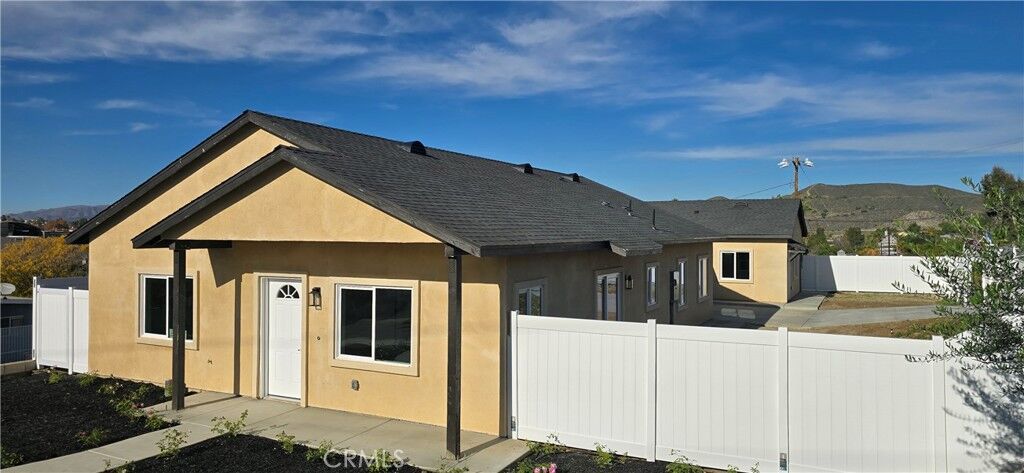 Property Photo:  237 E Prospect Street  CA 92530 