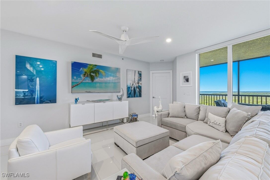 Property Photo:  1065 Borghese Lane 1503  FL 34114 