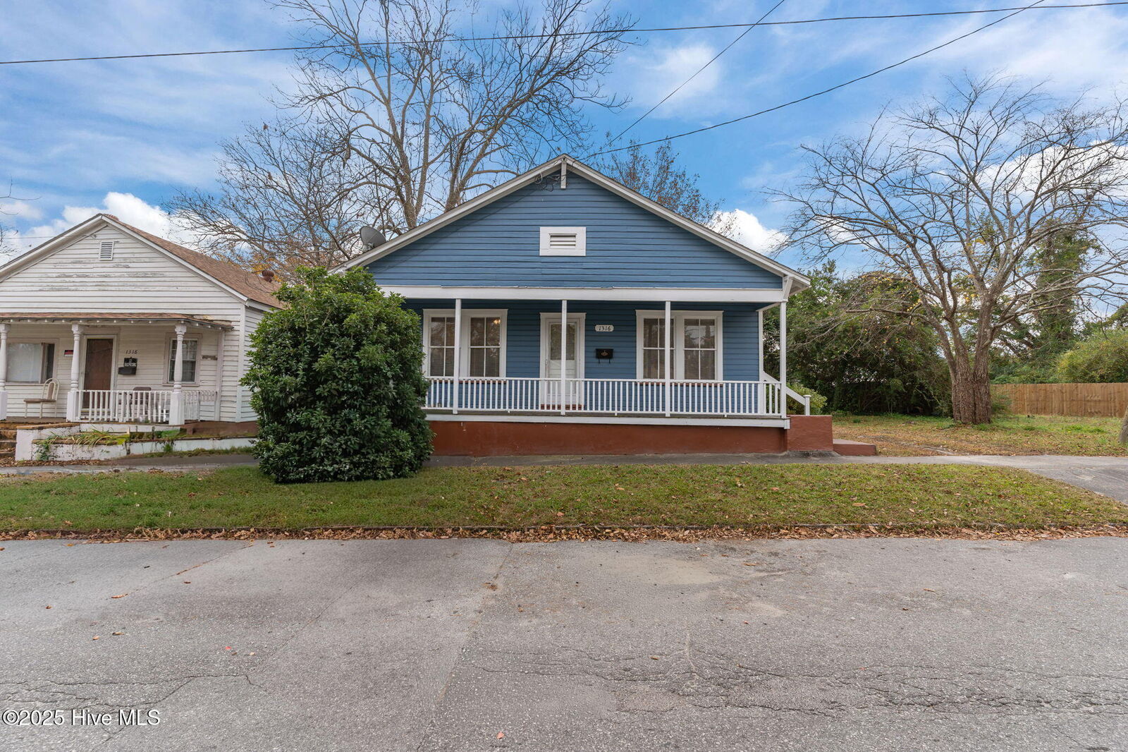 Property Photo:  1316 Ann Street  NC 28401 