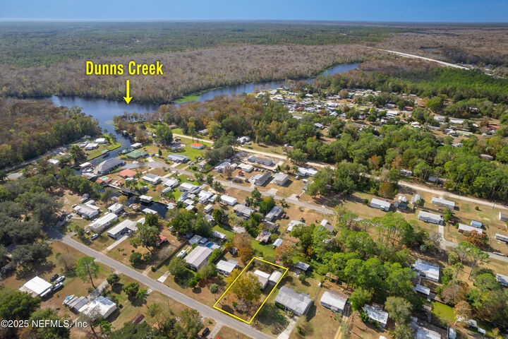 Property Photo:  125 Waterside Avenue  FL 32189 