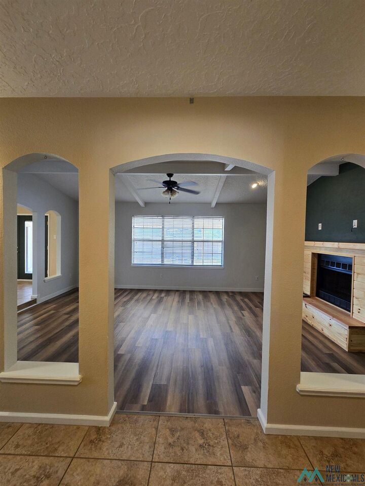 Property Photo:  309 Chanticleer Place  NM 88101 