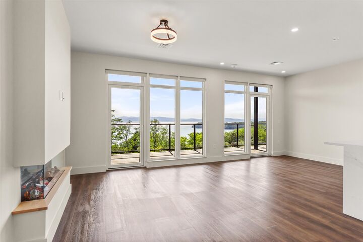 125 Cambrian Way  Burlington VT 05401 photo