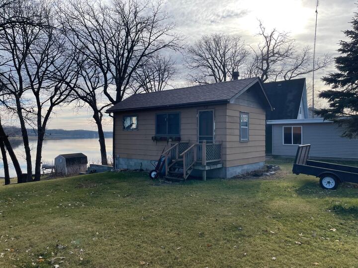 Property Photo:  18283 Ada Drive  MN 56378 