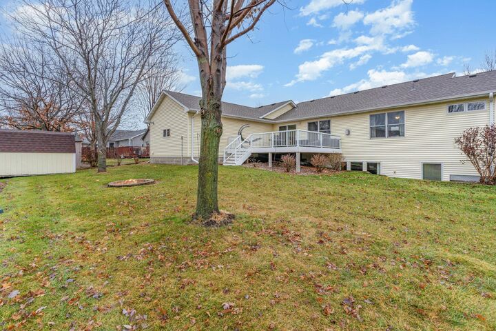 Property Photo:  509 Bunker Drive  MN 55057 