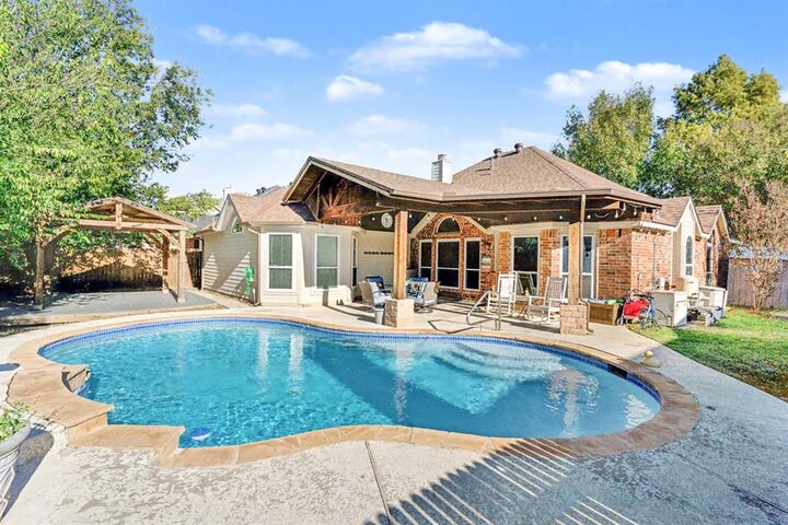 1801 Fairfax Drive  Mansfield TX 76063 photo