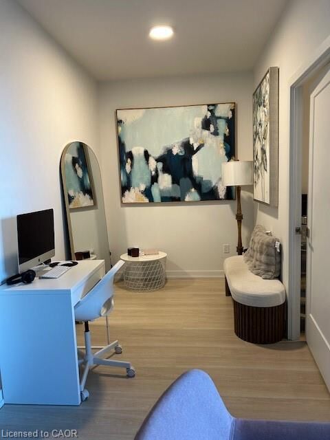 Property Photo: 415 Main Street W 712 ON L8P 0C9