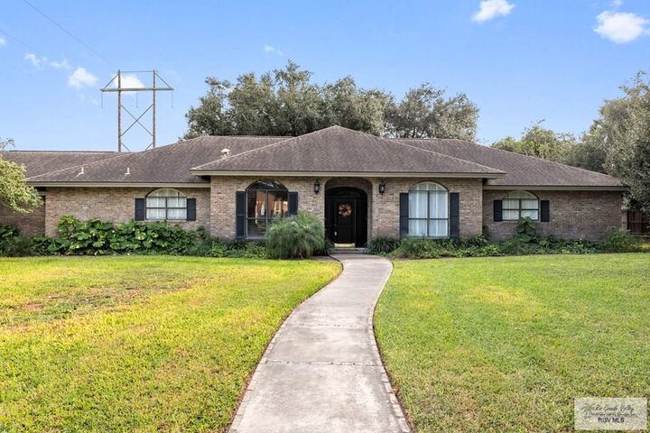 Property Photo:  1803 N Forest Lane  TX 78596 