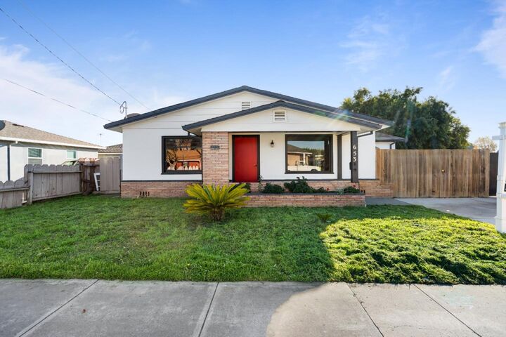 Property Photo: 653 South Street CA 95023