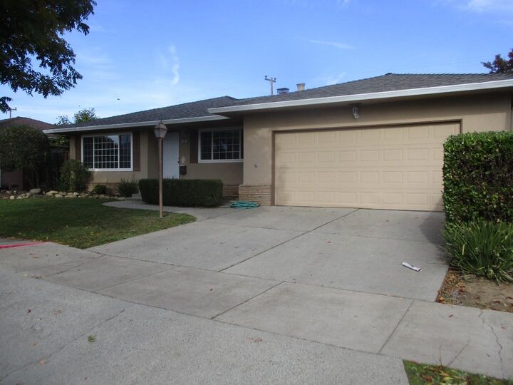Property Photo: 757 Gary Street CA 95020