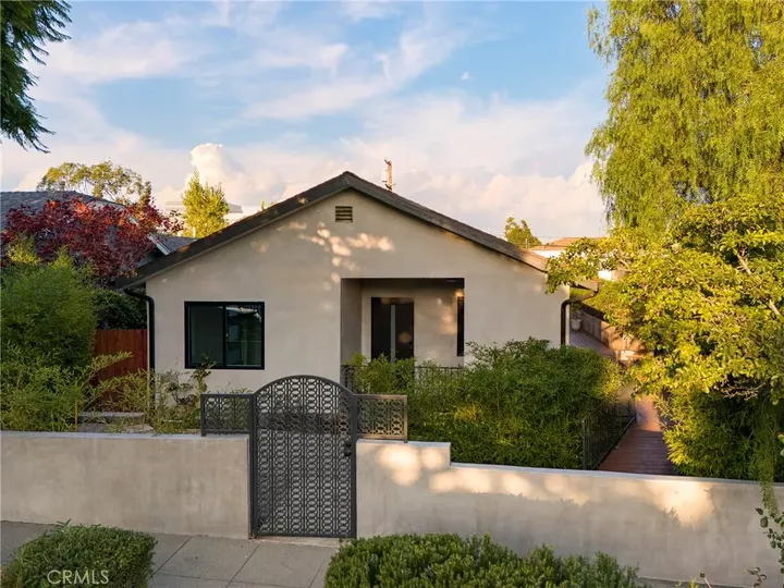 Property Photo:  1247 25th Street  CA 90404 