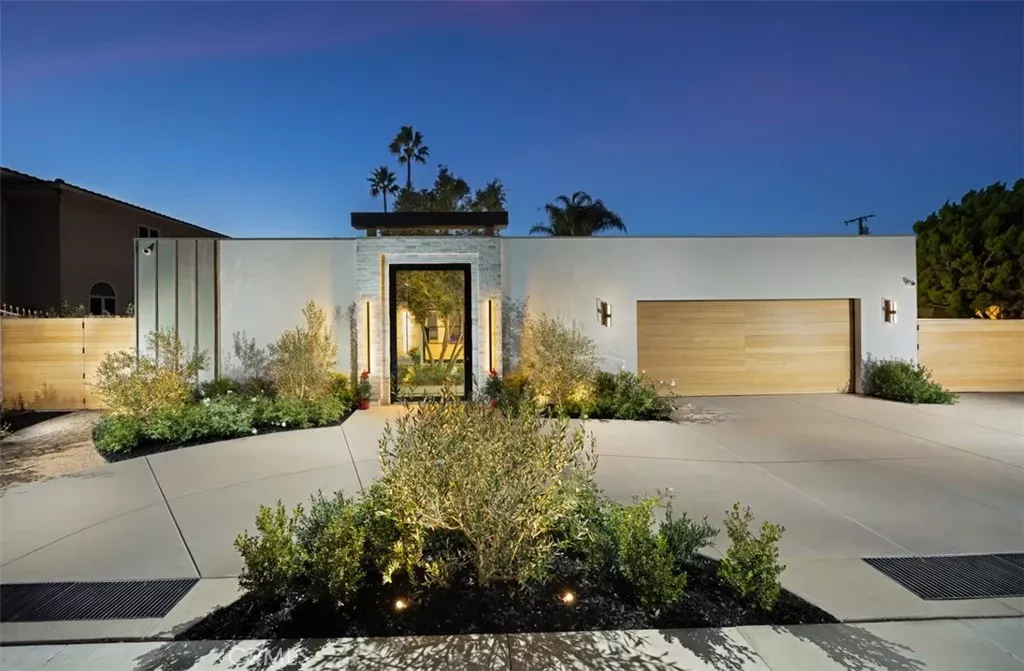 Property Photo:  1717 Irvine Avenue  CA 92660 