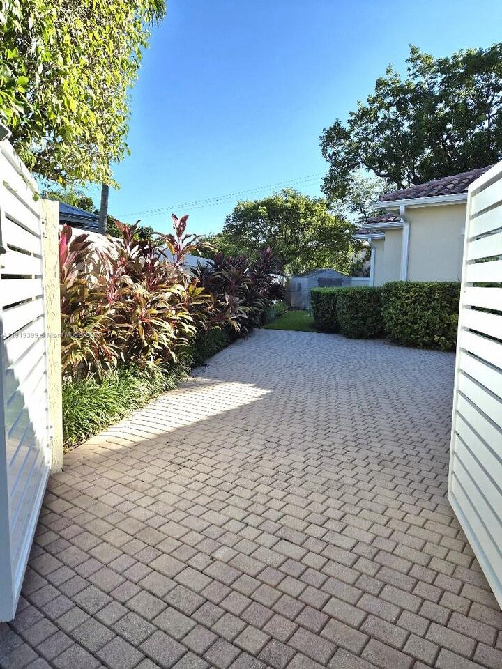 Property Photo:  7685 SW 154th St  FL 33157 