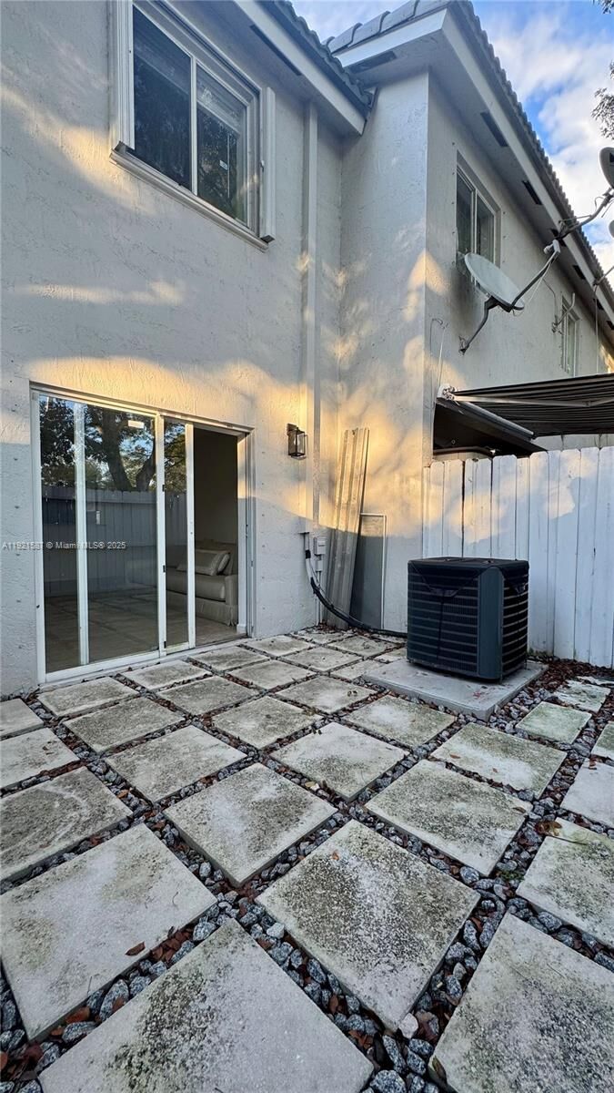 12124 SW 143rd Ln 8-5  Miami FL 33186 photo