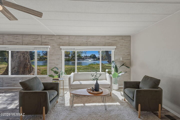 Property Photo: 4550 N Flowing Wells 170 AZ 85710