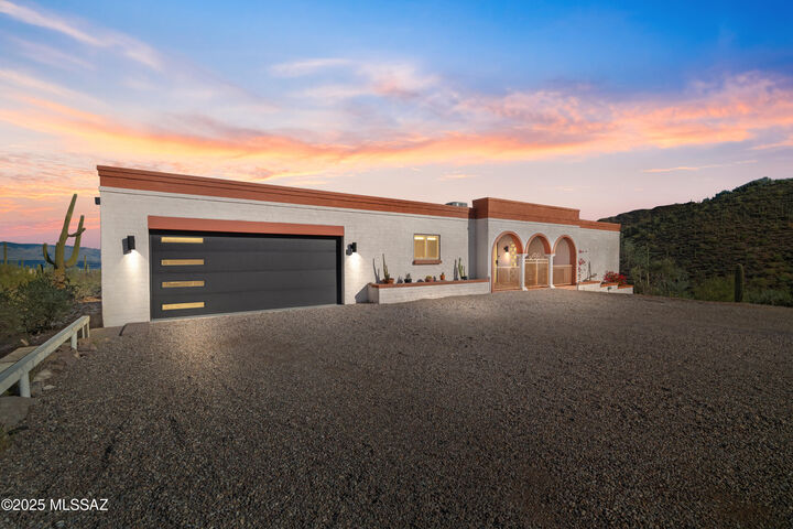 Property Photo:  5100 W Va Mallorca  AZ 85745 