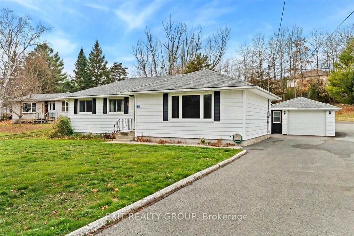 Property Photo: 165 North Trent Street ON K0K 2C0