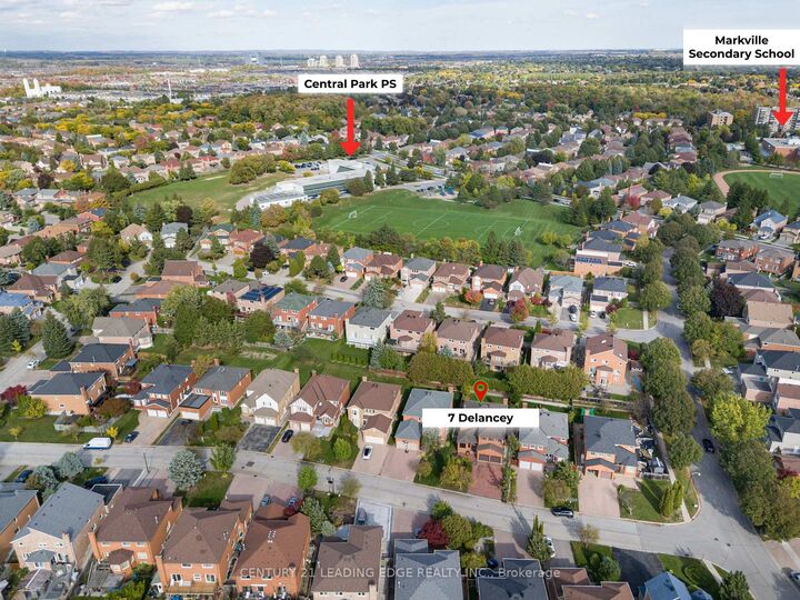 Property Photo:  7 Delancey Crescent  ON L3P 7C9 