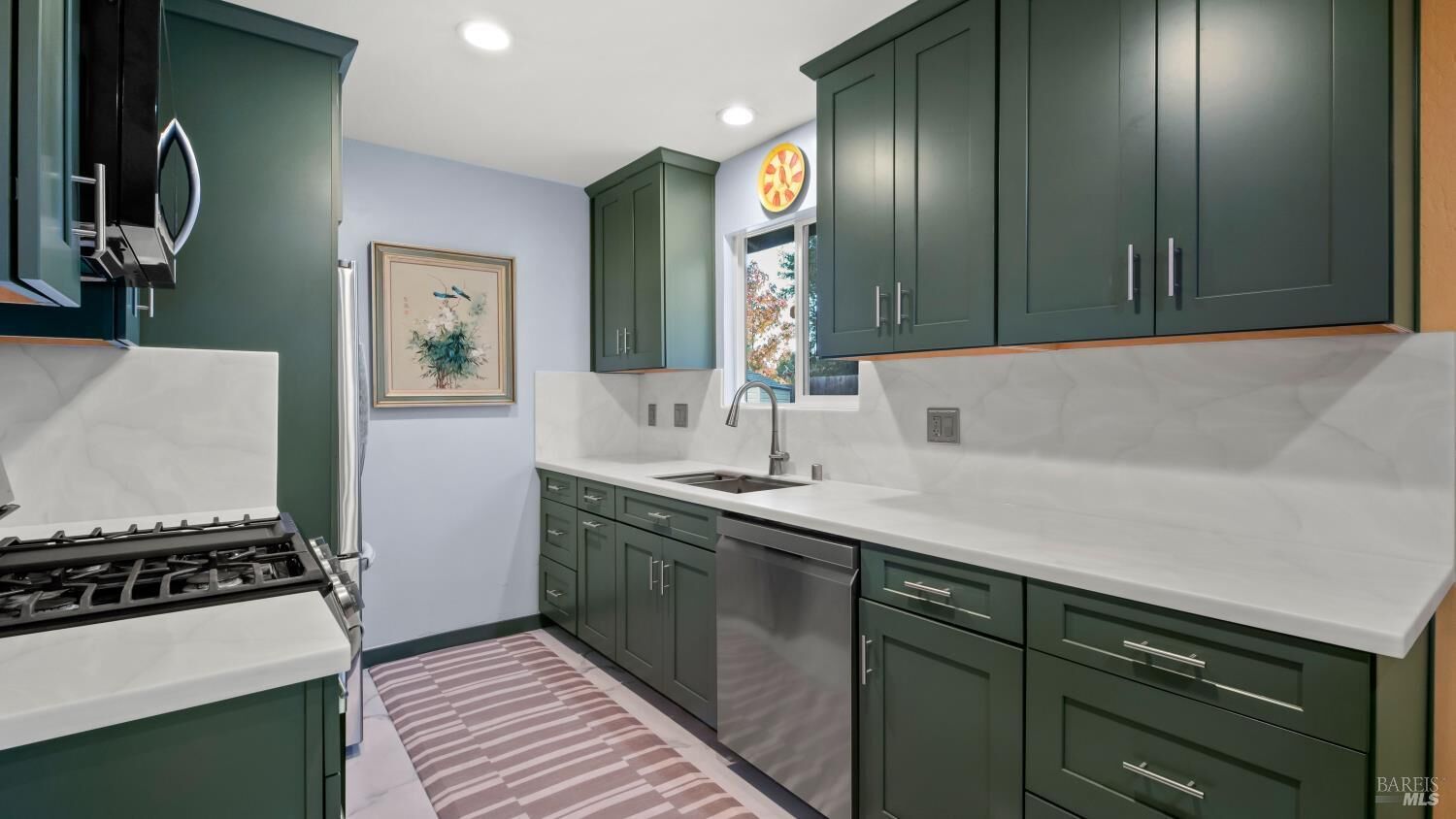 Property Photo:  7 Portola Court  CA 95409 