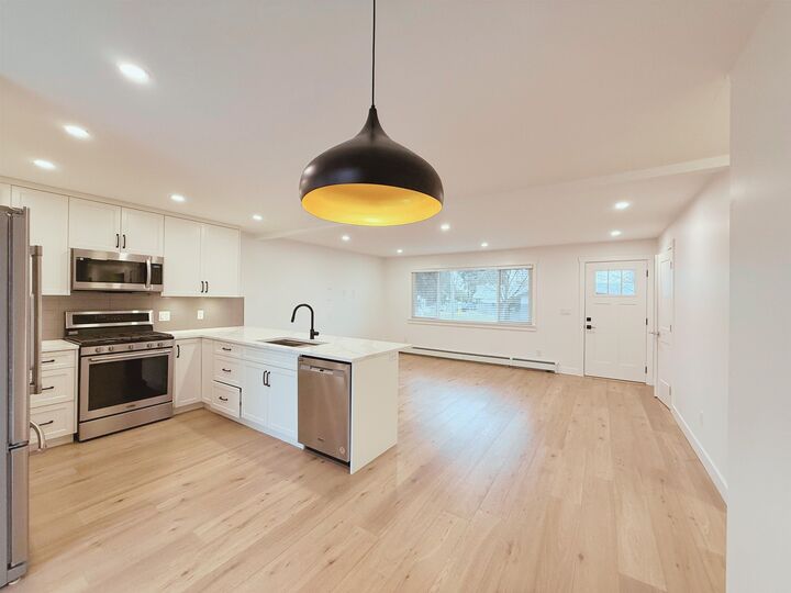 Property Photo:  1967 Dorset Avenue  BC V3B 2A6 