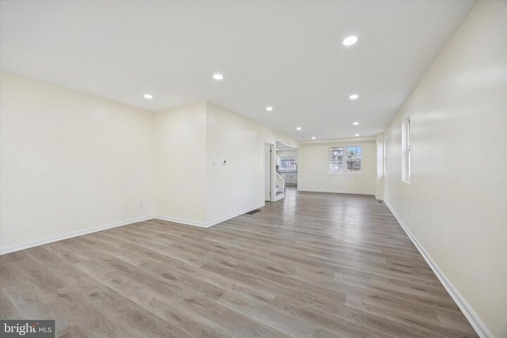 Property Photo:  1352 Elmwood Avenue  PA 19079 