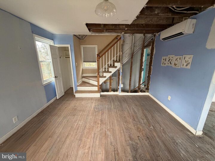 Property Photo:  704 Dorchester Road  MD 21229 