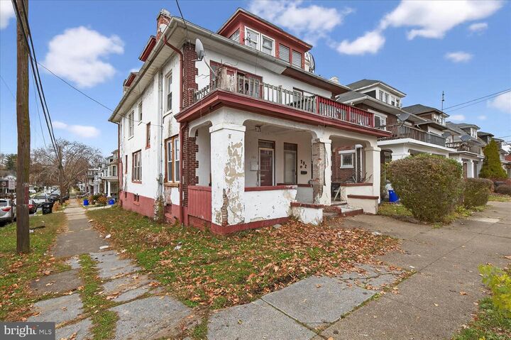 Property Photo:  700 N 18th Street  PA 17103 