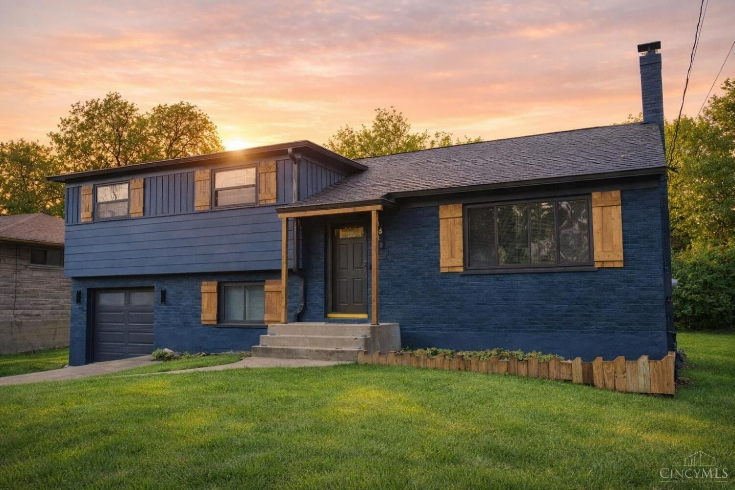 Property Photo:  6538 S Oak Knoll Drive  OH 45224 