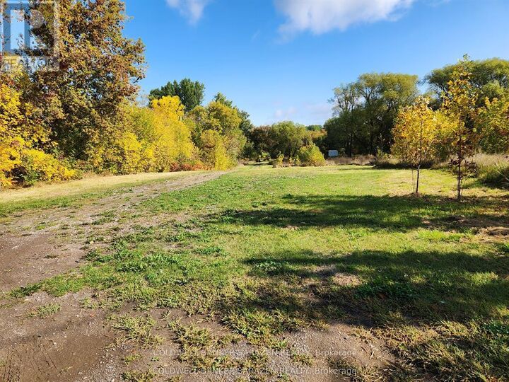 Property Photo: 115 Poole Street ON K7S 1J1