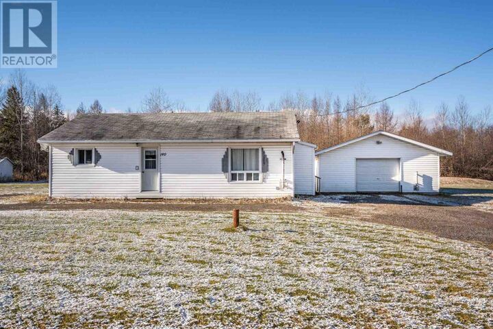 Photo de la propriété:  140 Pioneer Rd  ON P0S 0A5 