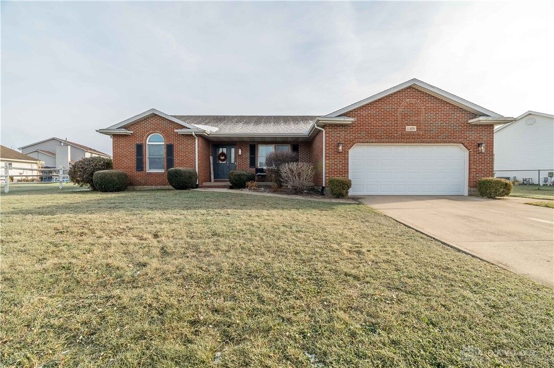Property Photo: 2428 Alpine Court OH 45365