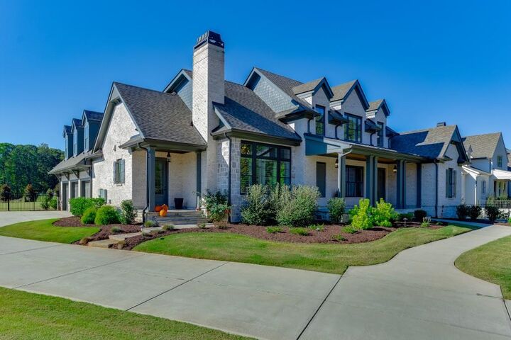 Property Photo: 5377 Retreat Drive GA 30542