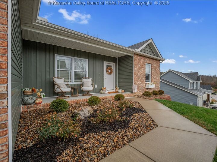 Property Photo:  262 Castleknock Road  WV 25213 