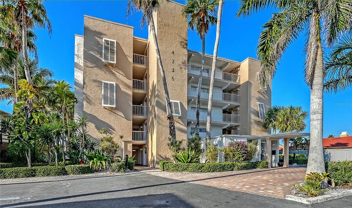 Property Photo: 4235 Gulf Of Mexico Drive T101 FL 34228