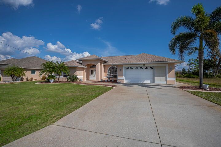 82 Pinehurst Place  Rotonda West FL 33947 photo