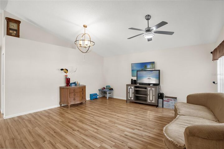 Property Photo:  3444 Dartford Drive  FL 33837 