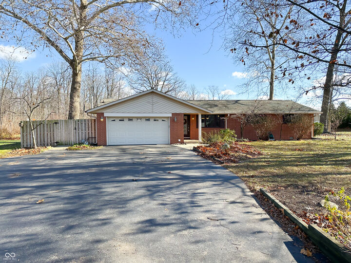 645 Sycamore Court  Zionsville IN 46077 photo