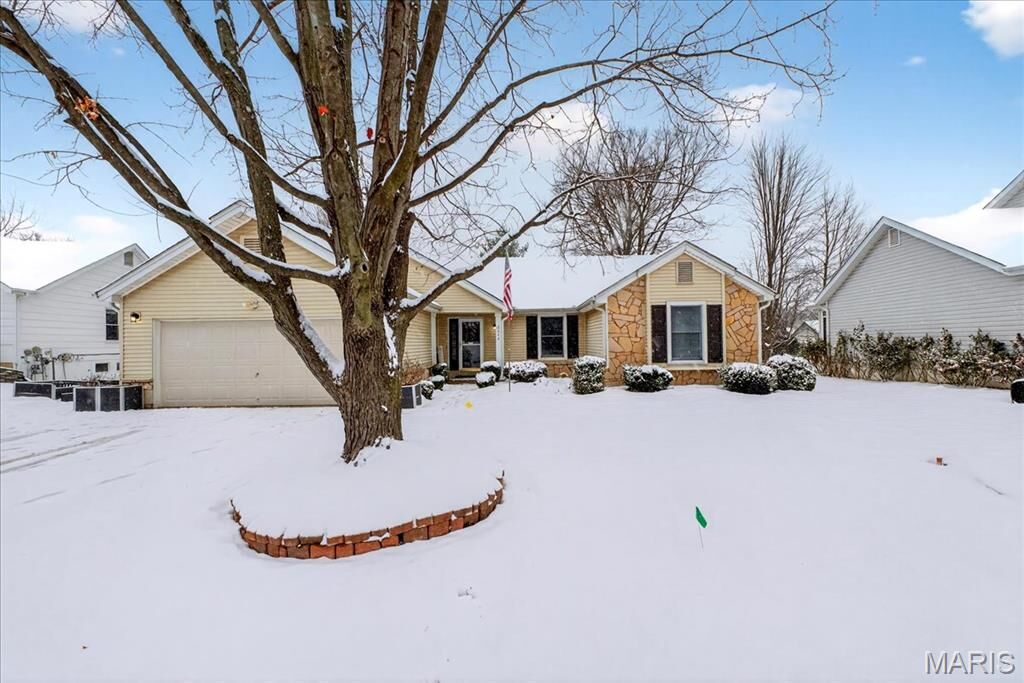 Property Photo:  2044 Willow Trail  MO 63303 