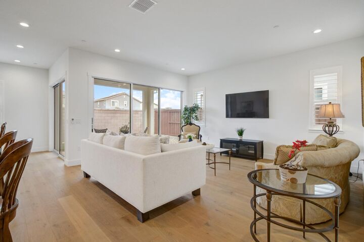 Property Photo: 3622 Edgewood Court CA 95630